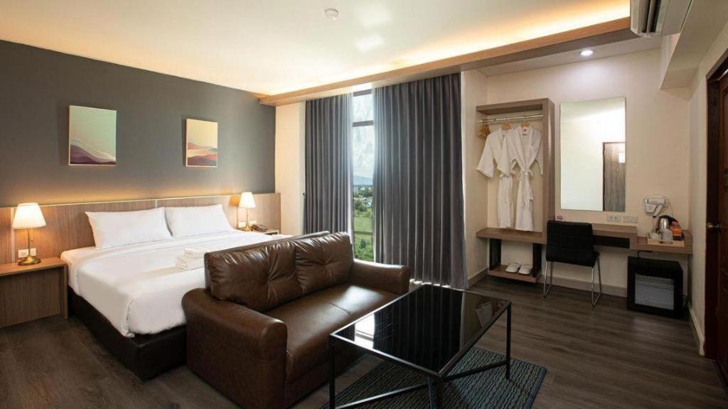 B2 Mae Sot Boutique & Budget Hotel Dış mekan fotoğraf