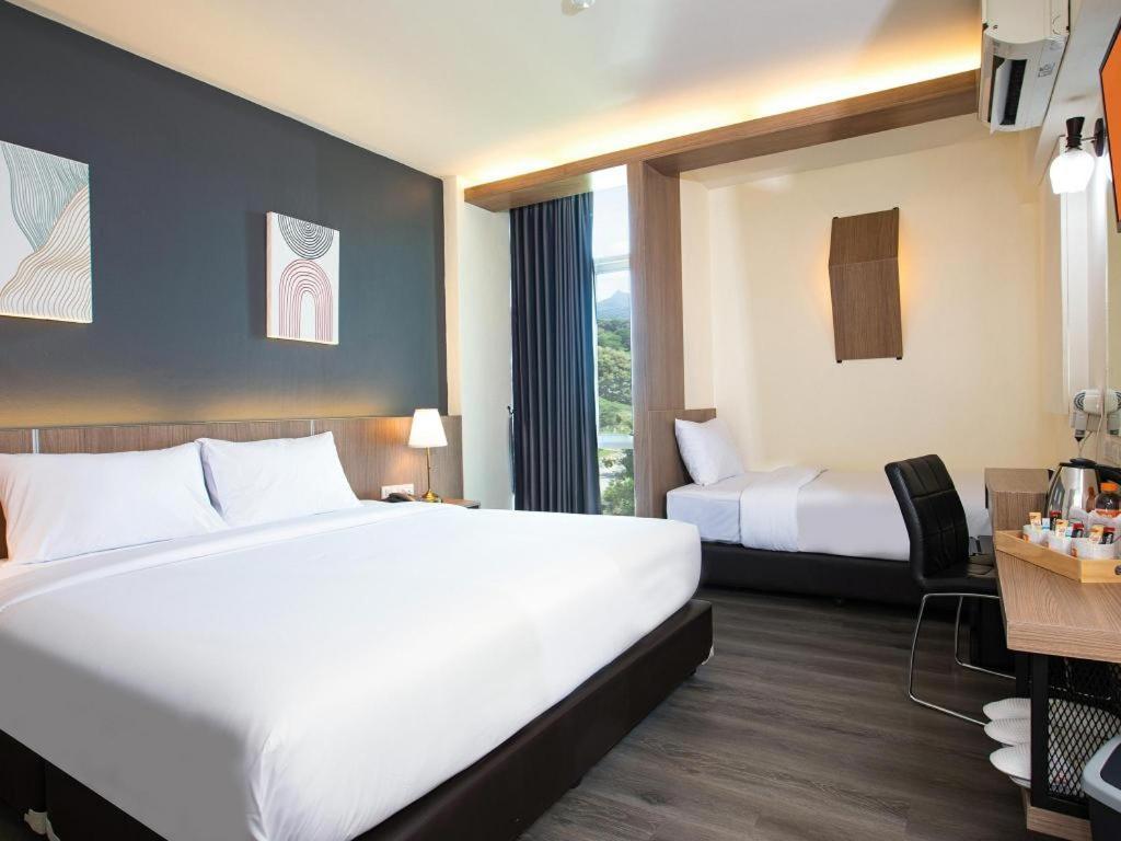 B2 Mae Sot Boutique & Budget Hotel Dış mekan fotoğraf